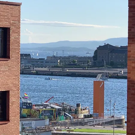 Close To Munch And Opera * Oslo