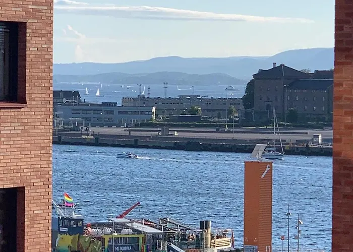 Close To Munch And Opera * Oslo